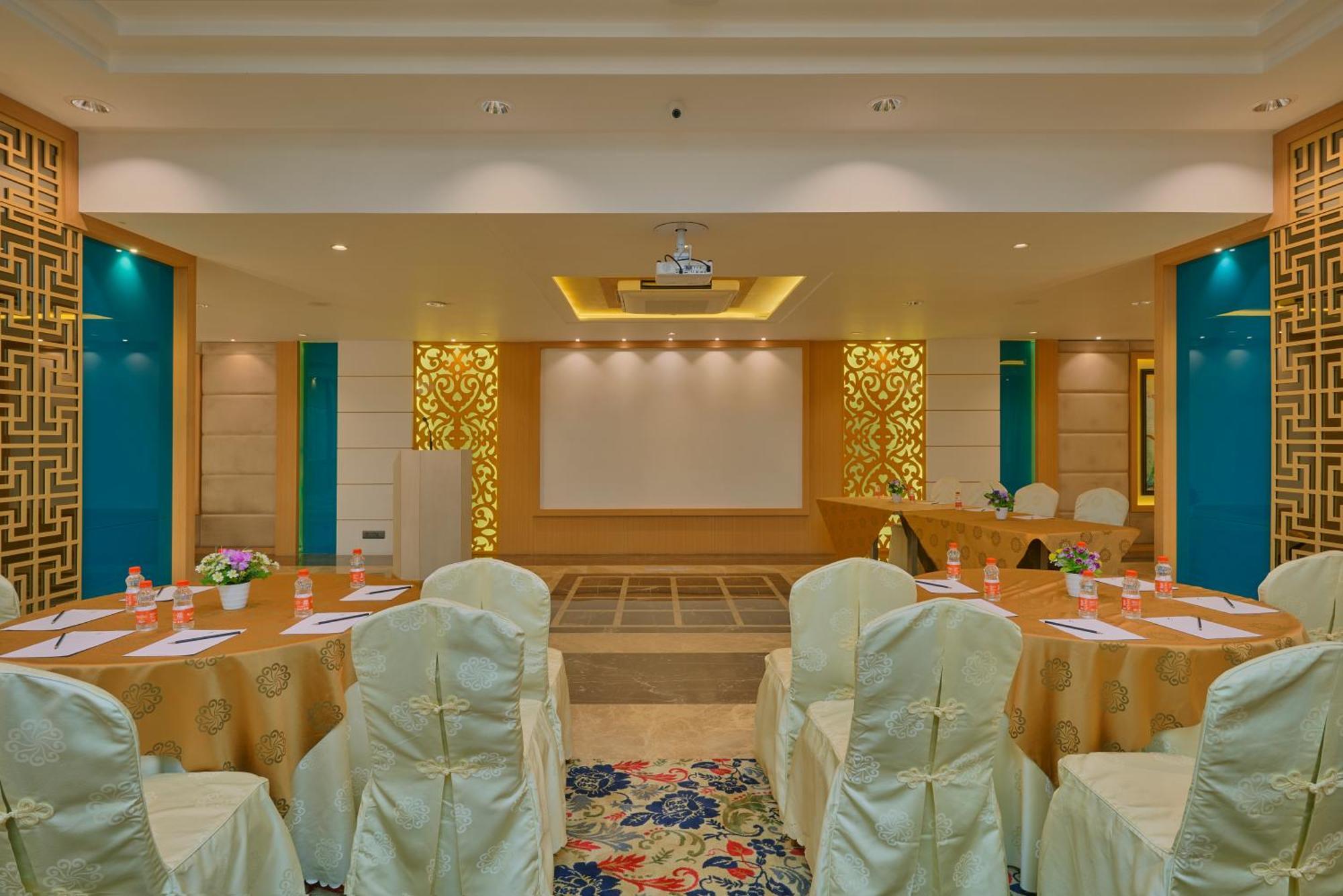 Skk Blu Hotel & Spa Udaipur Exterior foto