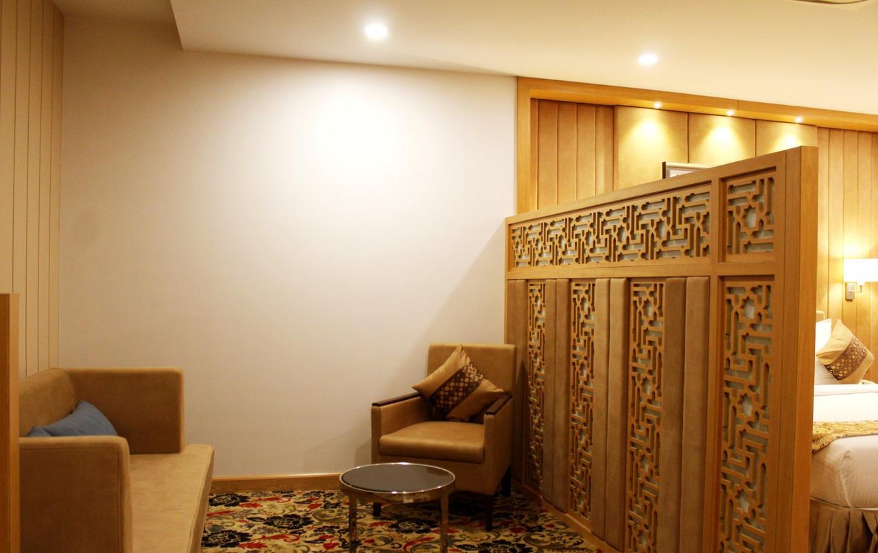 Skk Blu Hotel & Spa Udaipur Exterior foto