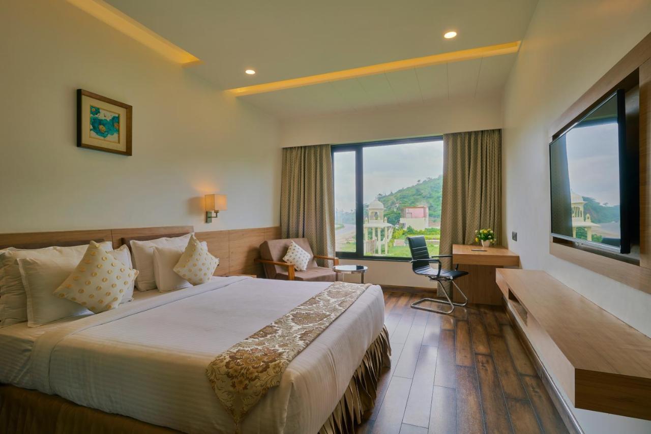 Skk Blu Hotel & Spa Udaipur Exterior foto
